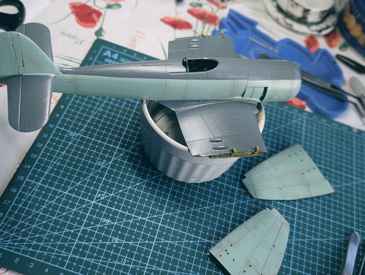 phantomtoll's tweet photo. My Sea fury is coming on, with many thanks to the group, especially @WeldBoy13 who's been a star! It's good to have a really good way of clearing my head this last week or two. #cancerreaserch sorry to be so slow! #seafury #AVgeek My airbrush is slowly becoming my friend ๐๐ https://t.co/0PpZgDn771