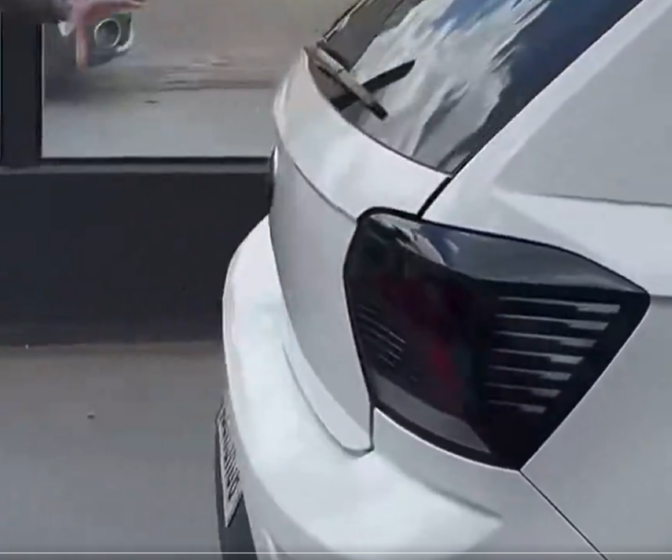 PASSEI SHINY NA PICA tweet media