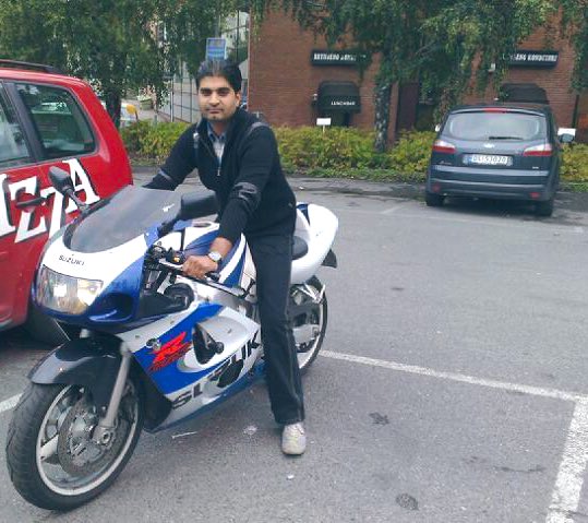 Hassan Ch tweet media