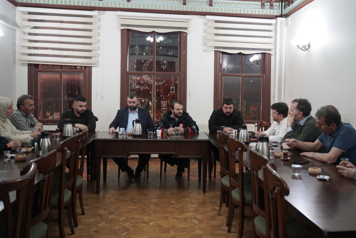 beytullahcicen_'s tweet photo. Arama kurtarma bir ekip işi 🤍

TAKAT İstanbul olarak gönüllülerimizle buluştuk, tanıştık, planladık.

Niyet sağlam, ekip hazır 💪 https://t.co/kcEeH4MBIy