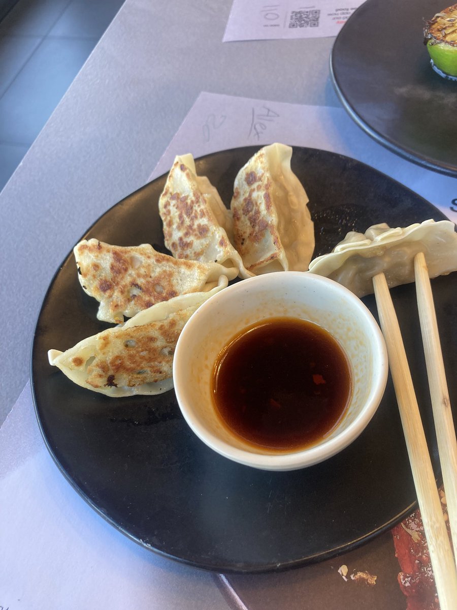 Charlotte Morgan tweet media