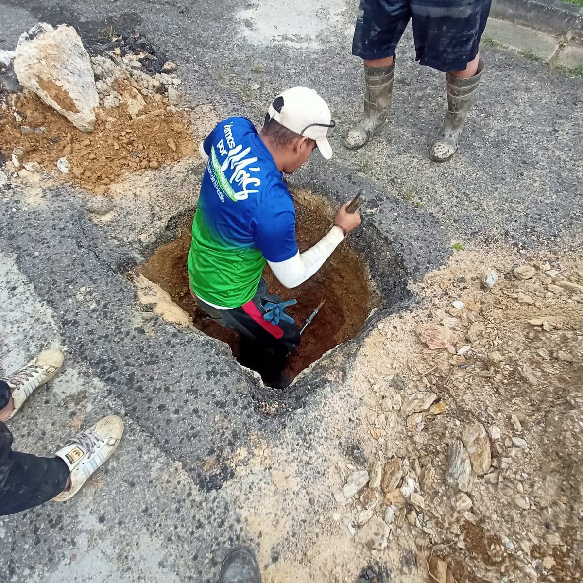 ServiciosElHatillo tweet media
