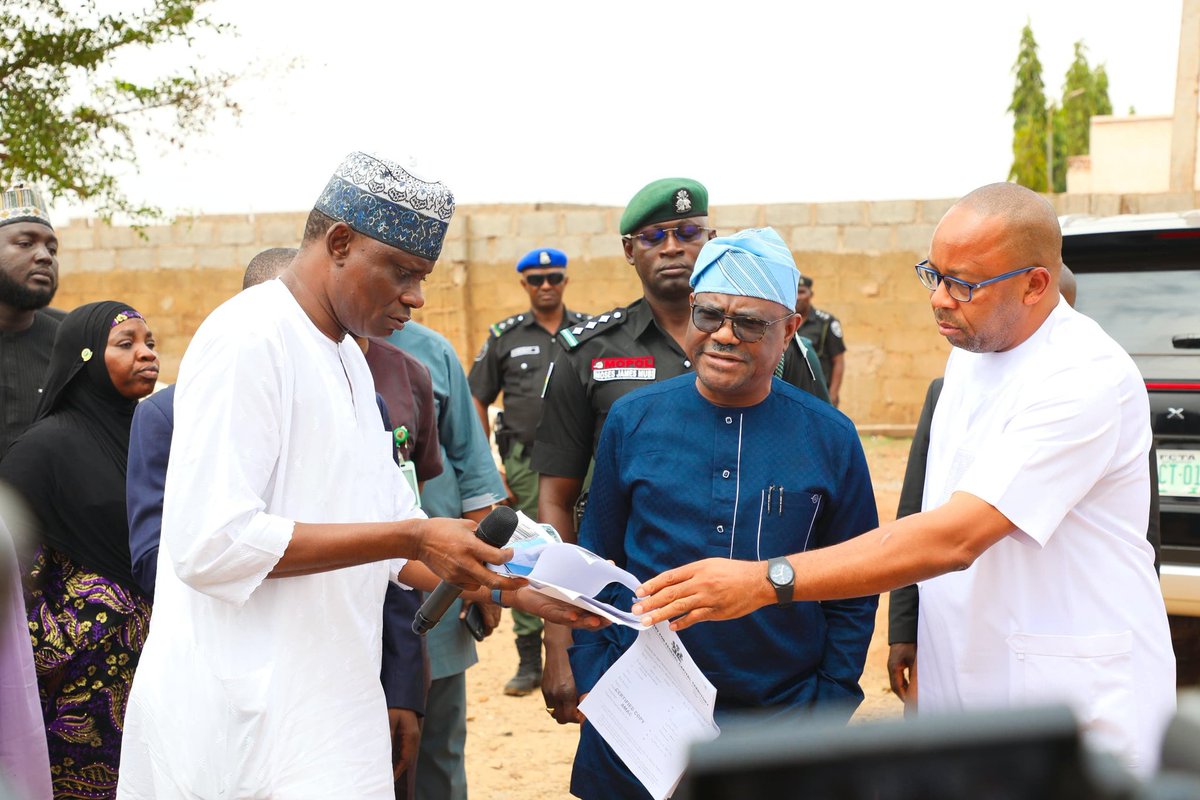 Lere Olayinka - Aresa 1 tweet media