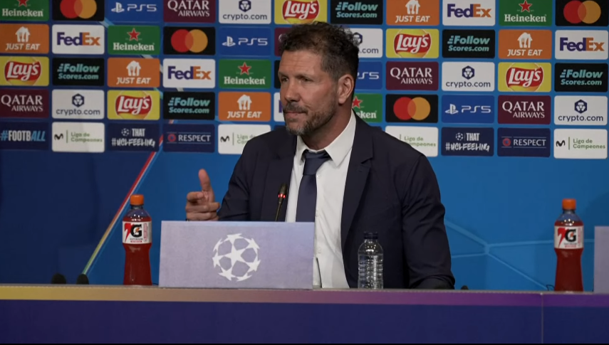 FCB World tweet media