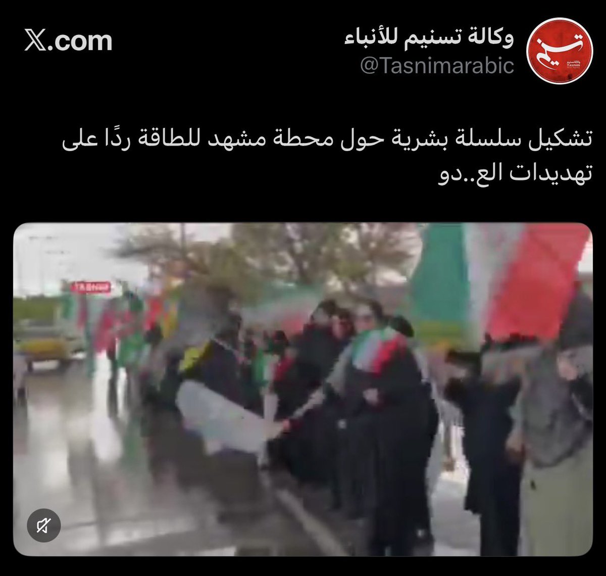 klfdy's tweet photo. فارق كبير بين قيمة الإنسان في #دول _الخليج وقيمته في #إيران
في الخليج تدعو #الكويت التي تتعرض لاستهداف إيراني لمنشآتها المواطنين والمقيمين للبقاء في منازلهم حفاظاً على سلامتهم.
في #إيران يتم زج النساء والأطفال دروعاً بشرية للمنشآت.
فارق يزيد عن فارق التومان الإيراني عن أي عملة خليجية.