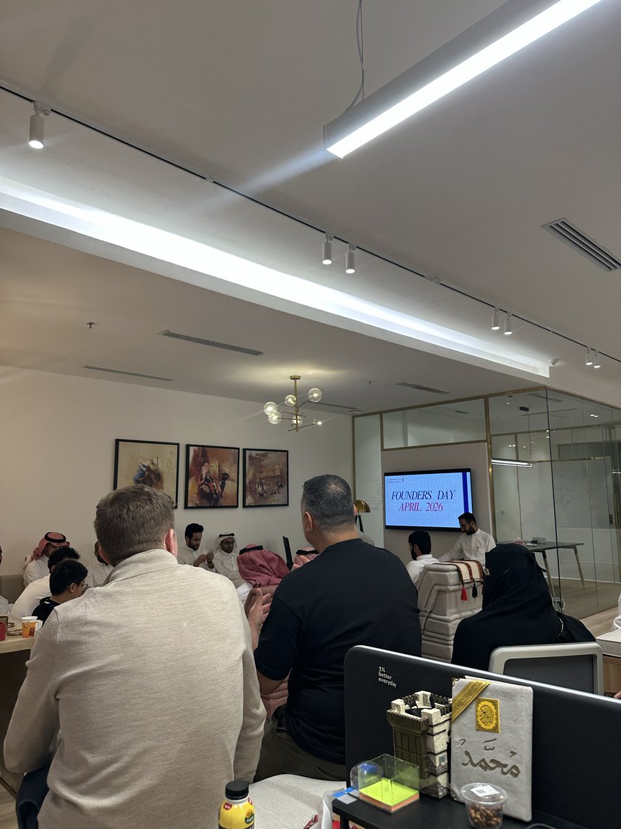 kk_fss's tweet photo. #سدو_المالية

جمعة طيبة في @SaduCapital شكرا على الدعوة والناس الطيبة الي حضرت …

من اكثر الجمعات الي احبها من الفاوندرز الي تكون فيها cases لاستخدامات AI في العالم الحقيقة وليس فقط تجارب مثيرة للاهتمام ، بدون تأثير حقيقي …

وممكن ما احد منتبهي كثير انه البزنس التجاري التقليدي إلى الان مافيه استخدامات واقعية اكثر من الرد على العملاء ، وهنا فيه فرصة رهيبة وضخمة 

ودي احضر حتى لو كل اسبوع واسمع من الفاوندرز عن تجاربهم صراحة 😆

الله يكثر من الجمعات الطيبة ذي 🙏🏻🙏🏻