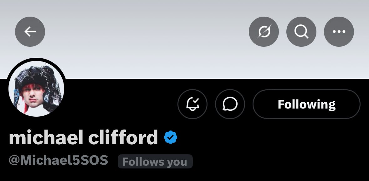 raya 👾 tweet media