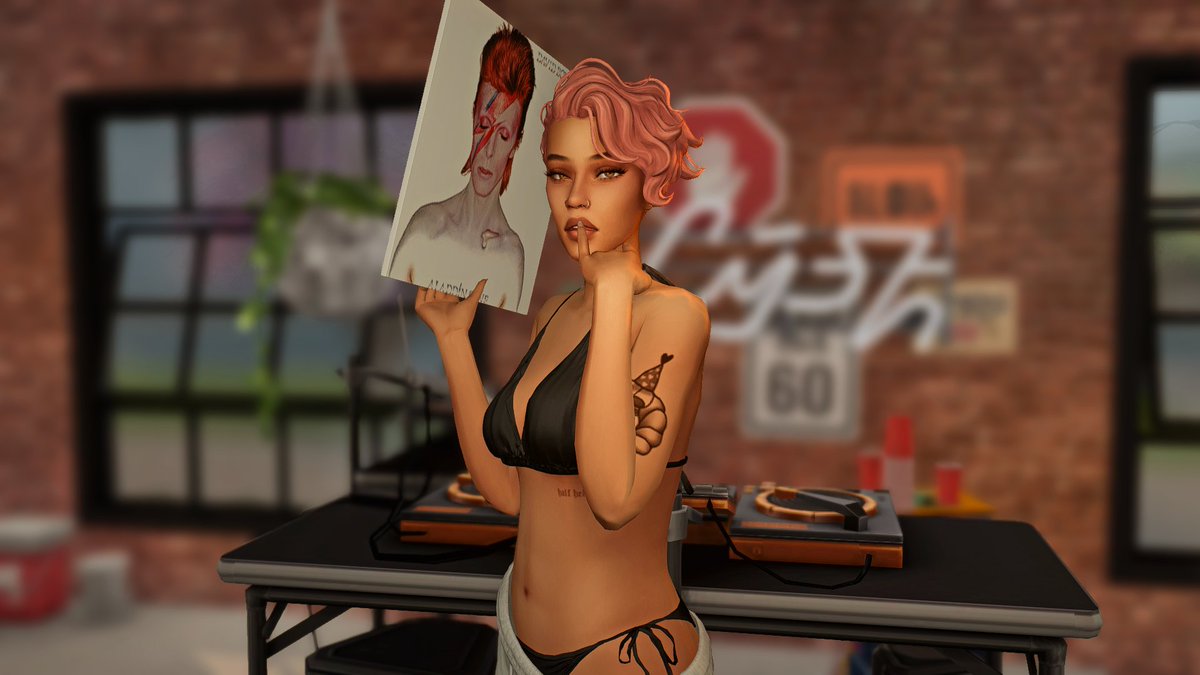 ctrlaltchanel's tweet photo. her name is vinyl but you can call her dj vi 💿

#showusyoursims #thesims4 https://t.co/LjCwXZXwHO