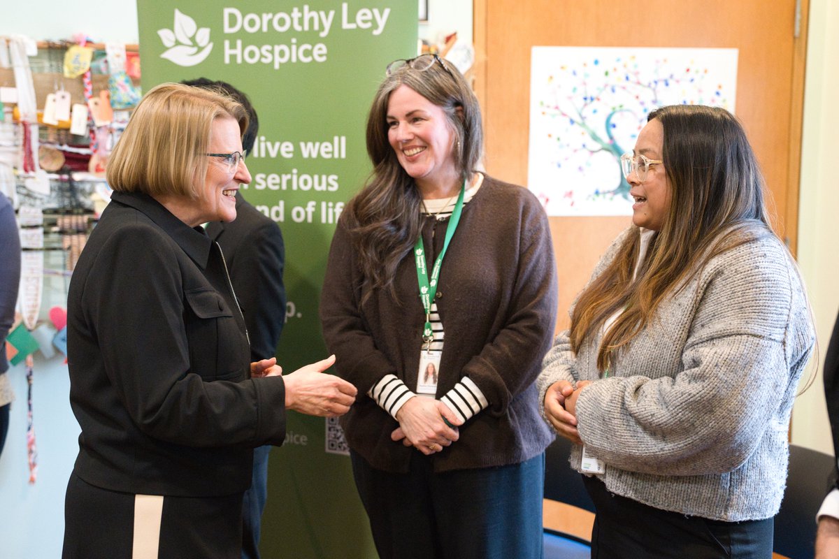 SylviaJonesMPP's tweet image. Last week, I was back at Dorothy Ley Hospice in #Etobicoke to learn more about #Mississauga Health's Integrated Palliative Care Program.

Thank you to the many local partners ensuring that people have access to the care they need in their community, close to loved ones.