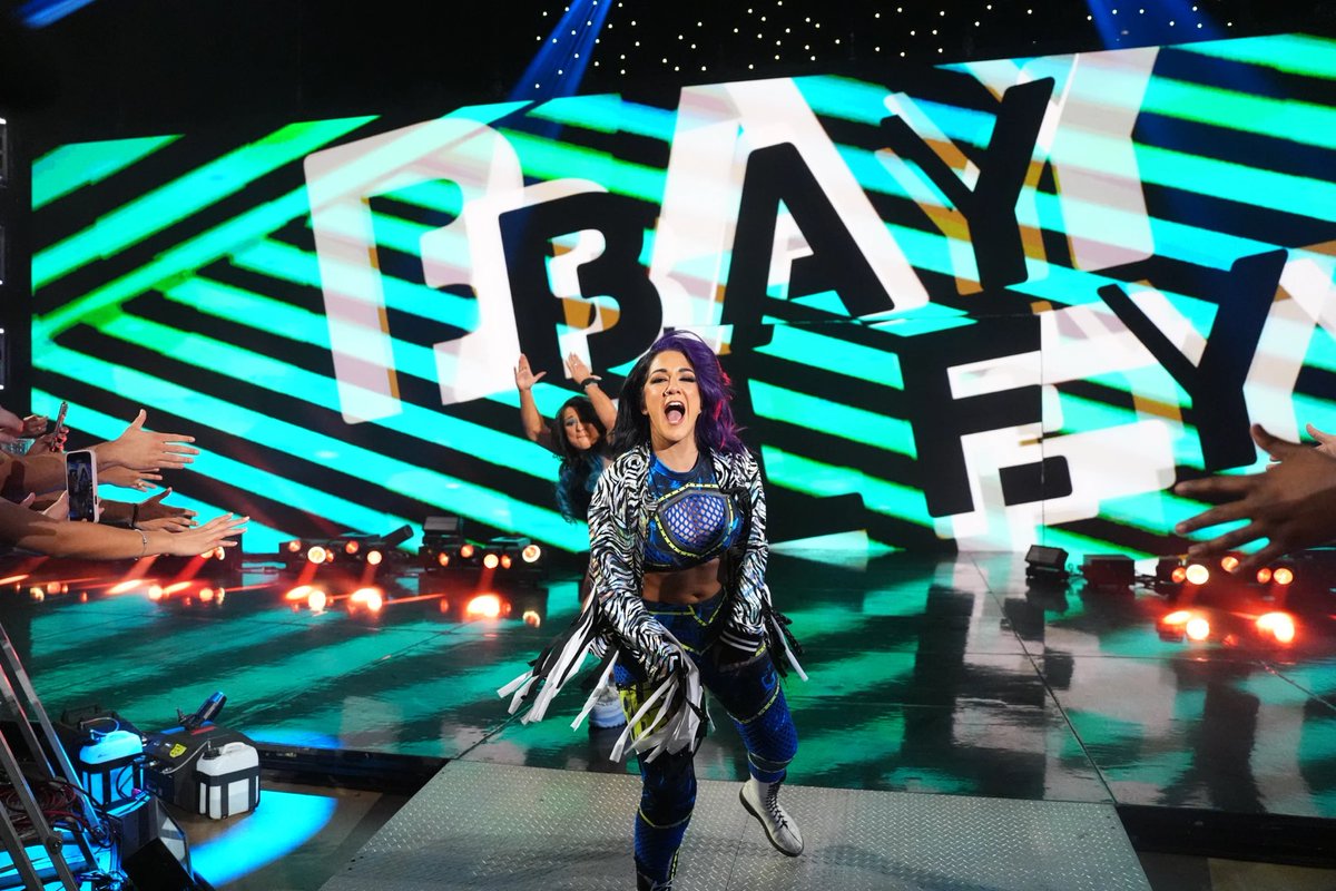 Bayley tweet media