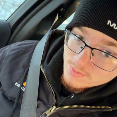 SociallyAkwardEngineer tweet media