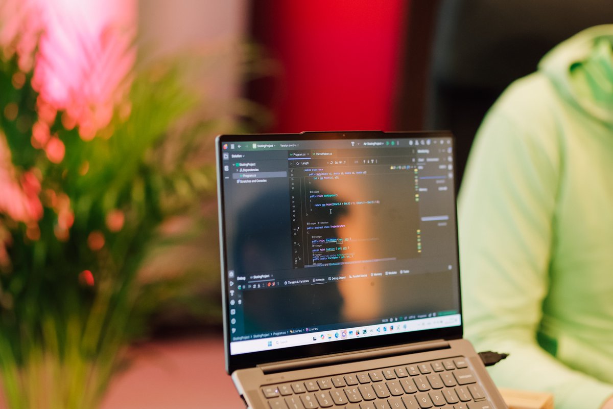 midnightcodecup's tweet photo. Just 3 days left to register -- tell your friends, we need 999 teams (why? cause it's pretty!) https://t.co/8zXDoWXCiT