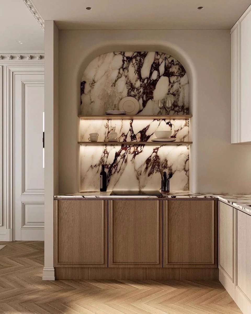 HM_Studio_'s tweet image. رخام كاليكاتا فيولا ✨

الأفضل يكون كنقطة مركزية بدون مبالغة في استخدامه بالمكان بحيث يكون التركيز عليه وما حوله هادي 🤍

أنيق في خلفية ركن القهوة أو كاونتر المطبخ
أو طاولة أو جدار بمساحة صغيرة