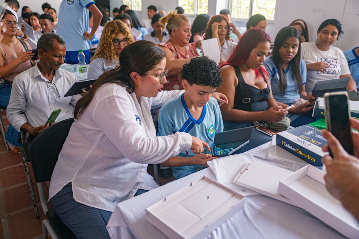 CENTRO DE NOTICIAS CARIBE tweet media