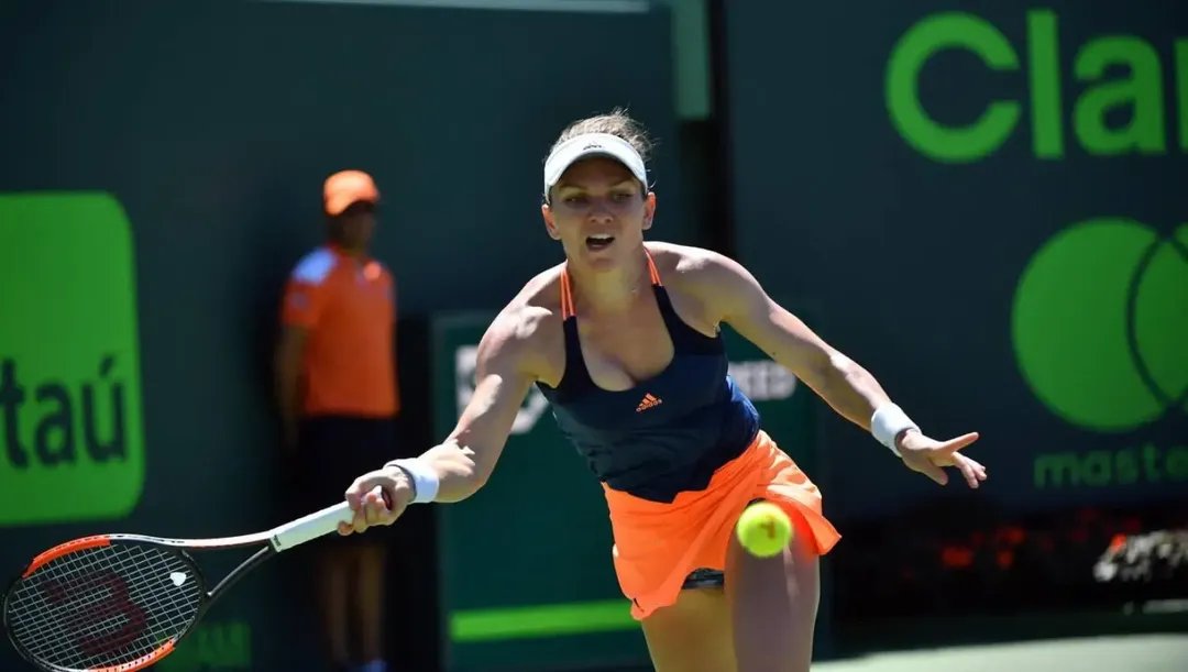 simobigheart's tweet photo. ❤️ Simona halep 🎾 💎 💪🏻 🔥 🙏🏻 https://t.co/Yn1WTxR6FA