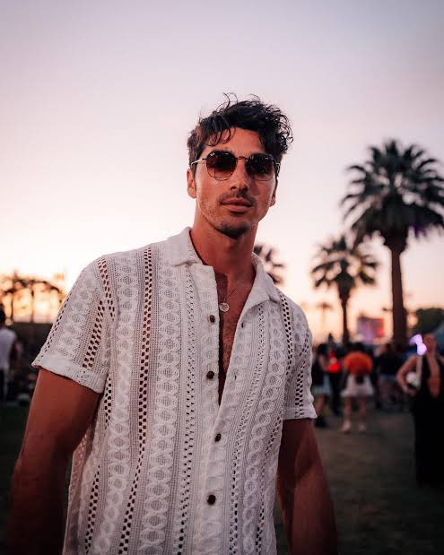 Kay 🫐🍌 tweet media