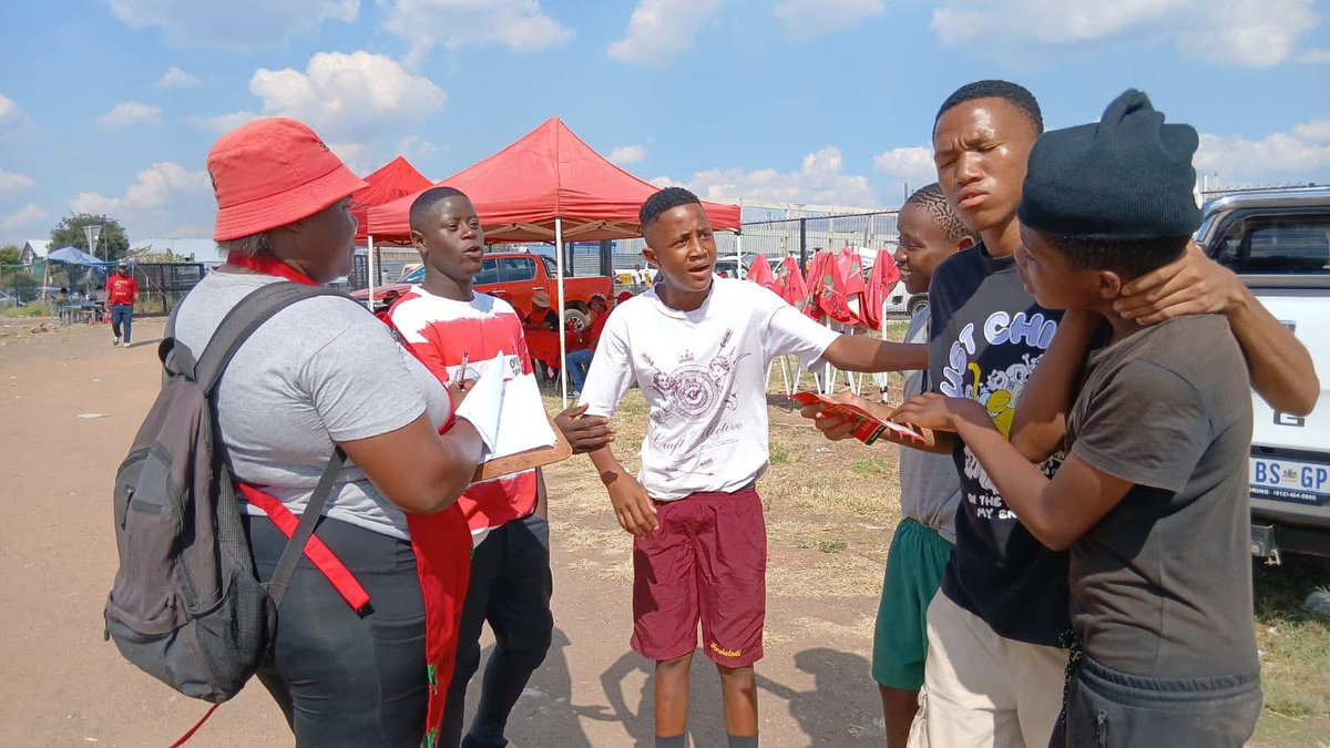 EFF Gauteng tweet media