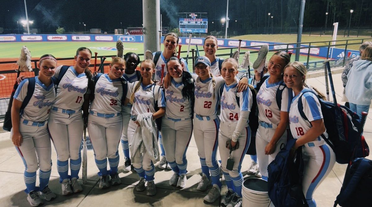 BrylinFlo's tweet photo. 3-2 victory over Calvary Baptist! We played hard through the end! So proud of my team, I was solid in the middle infield, and at the plate! Headed to Ash to play today!🔥🤙🥎 @UNITED_18U @LATechBSB @la_techSBCoachT @ConnectSports_ @446Sports @GeauxPrepsLA https://t.co/WqnfndrA6M