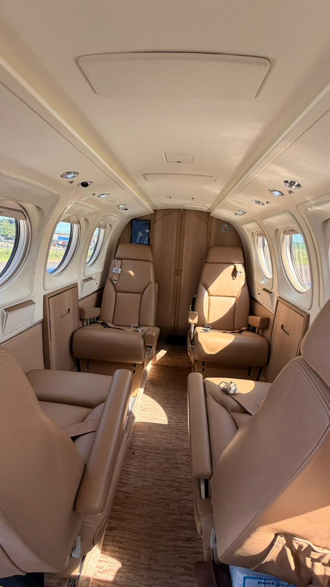 sellajet's tweet photo. The finest Kingair F-90 (Ser# LA 79) on the planet. 2500 hr. engs., 750 SHS, 5800 TT, Full Garmin 600 TXi stack with Strakes, Speed Cowls, email/talk/text, Hi float gear, new paint, new interior and so much more. View https://t.co/hG8r7eQjwj  sales@sellajet.com 251.968.6800 https://t.co/s9mSWNrbzn