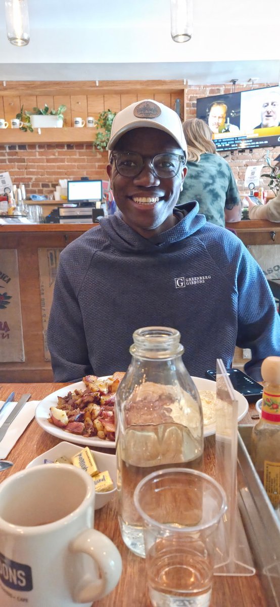 Rebecca Pryor tweet media