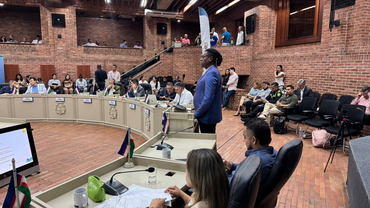 ¿Qué precio tiene la vida de un joven en Cali? 🕊️ 

En el Concejo, la prioridad es absoluta: proteger el futuro de nuestra ciudad. Hoy, el debate de control político sobre seguridad se centró en una urgencia humana: detener la violencia que golpea a nuestros menores. 1/6🧵