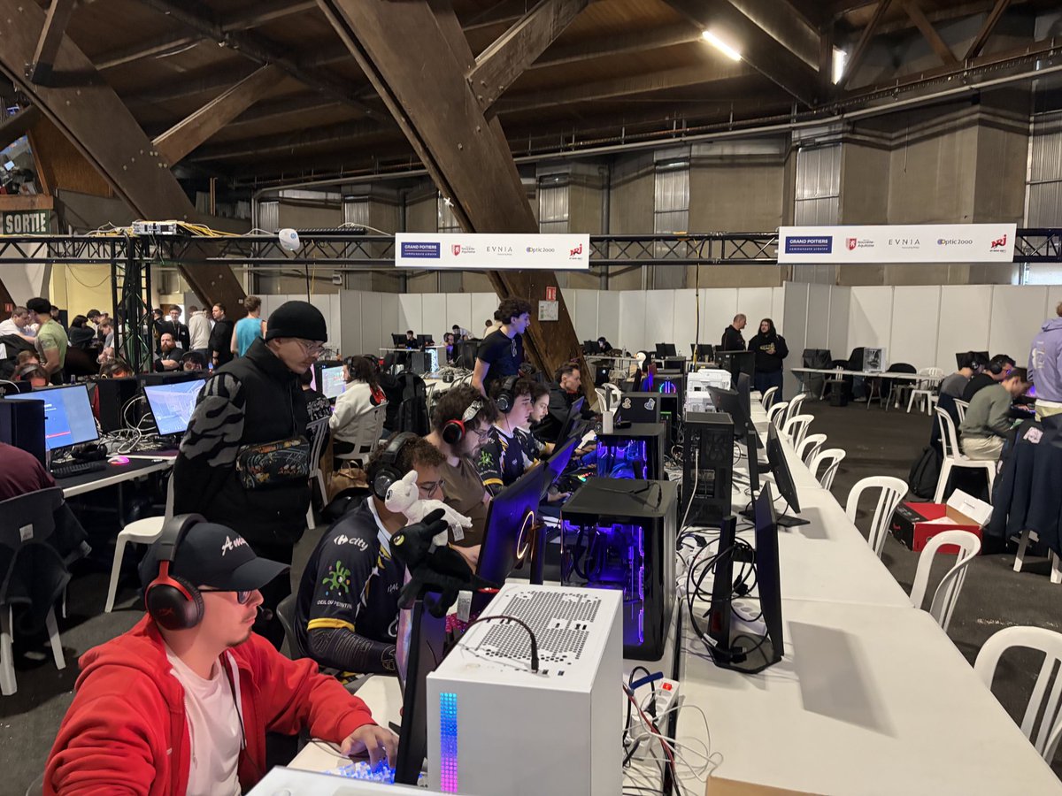 Galia Esport tweet media