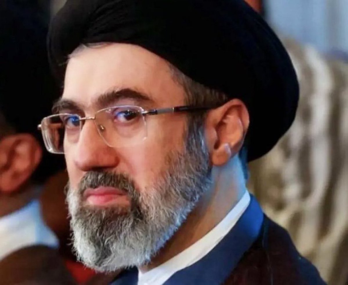 Andarabi7 tweet media