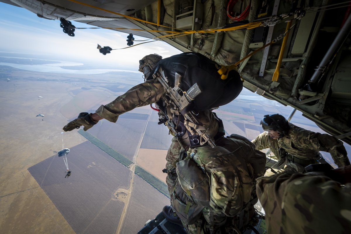 British Army 🇬🇧 tweet media