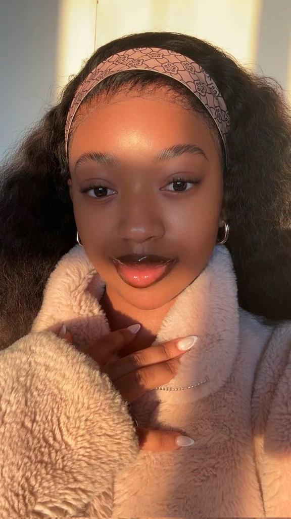 Alexa 😚🌸⚖️ tweet media