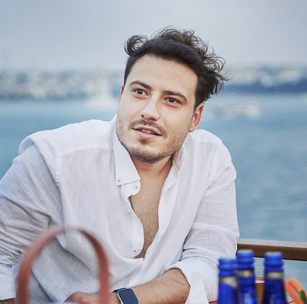 e🇧🇪 tweet media