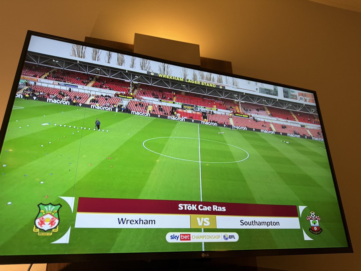 Cavaliercrazy1's tweet photo. #askwxm @m_griffiths92  @miarobbo3  @andymorrell01 , tuning in from a wettish Belfast City !! UTST!! https://t.co/Bt4cG1I5bg