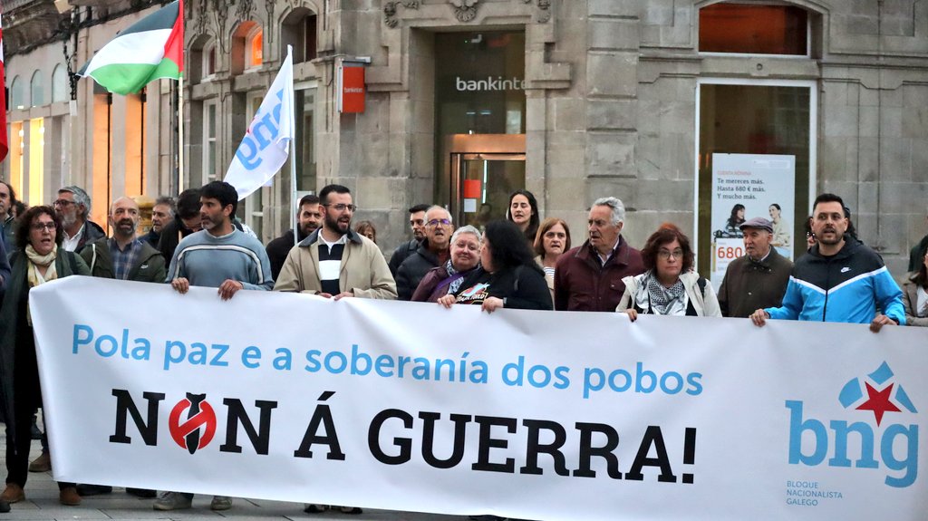 bngvigo's tweet image. 📢 Pola paz e a soberanía dos pobos fronte ás guerras do imperialismo

O BNG apoiamos en #Vigo unha nova mobilización da plataforma Galiza pola Paz diante da escalada bélica e das súas consecuencias sociais para o pobo galego