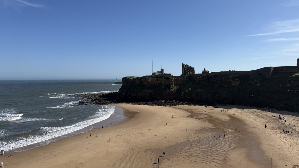 gcorrighan's tweet image. Another Day ☀️ Another Beach #Longsands loving this weather 😎
