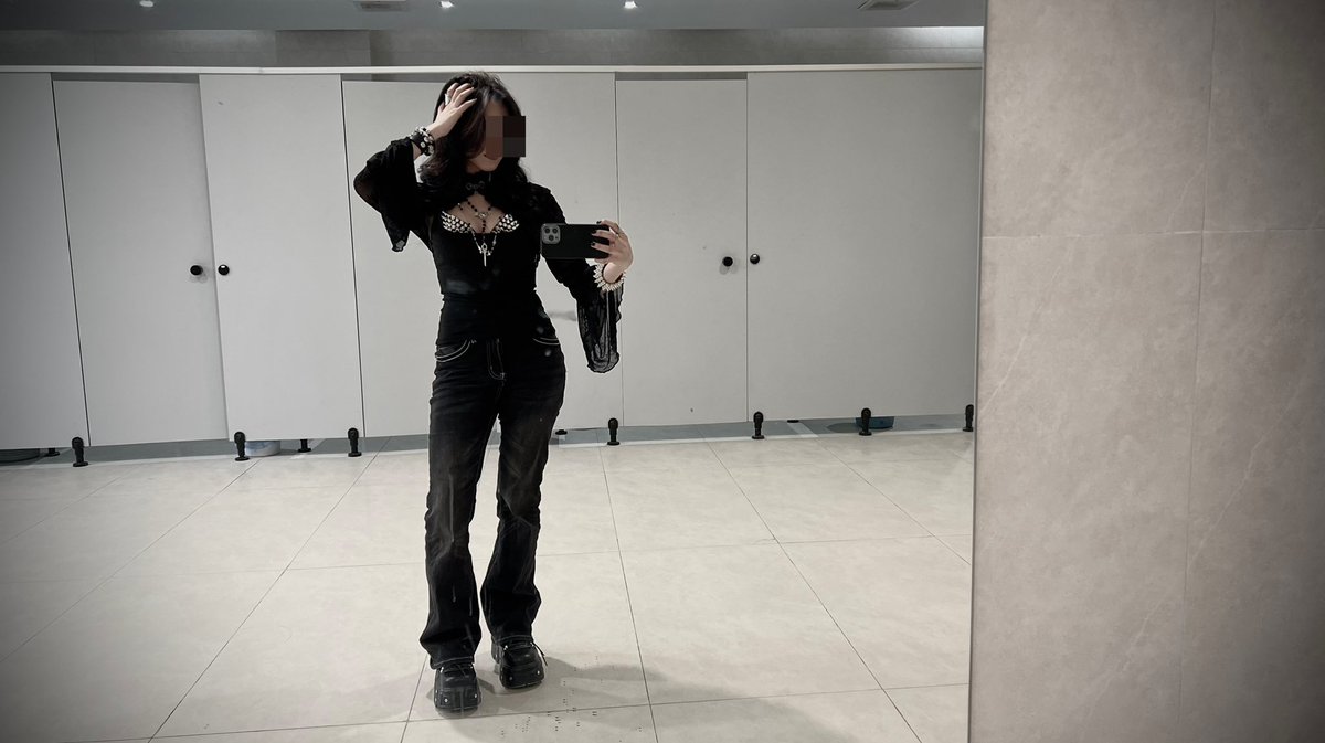 𝔎𝔞𝔦𝔱𝔥𝔢𝔫 tweet media