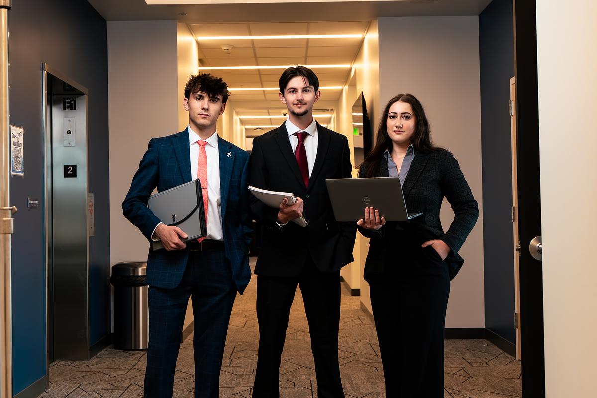 ERAUPrescott's tweet photo. Business aviation moves quickly, but it never moves without intention. Every decision is deliberate, and every step is calculated. That level of discipline is what we expect — and what we teach.

Learn more: https://t.co/zAEagfBMnX

#AviationBusiness #GoERAU https://t.co/BZUe1voJ5R