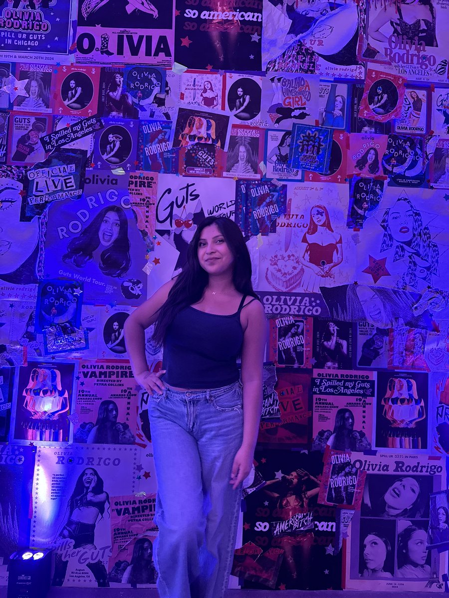 cymbelineeee's tweet photo. Hi @LiviesHQ I just filled out the form I am based from Los Angeles! I would LOVE to be invited to any events in Los Angeles! I love being apart of the livie community both on X and on TikTok !!!  So thankful to apart of this fandom !! https://t.co/VVxn0eUtEe