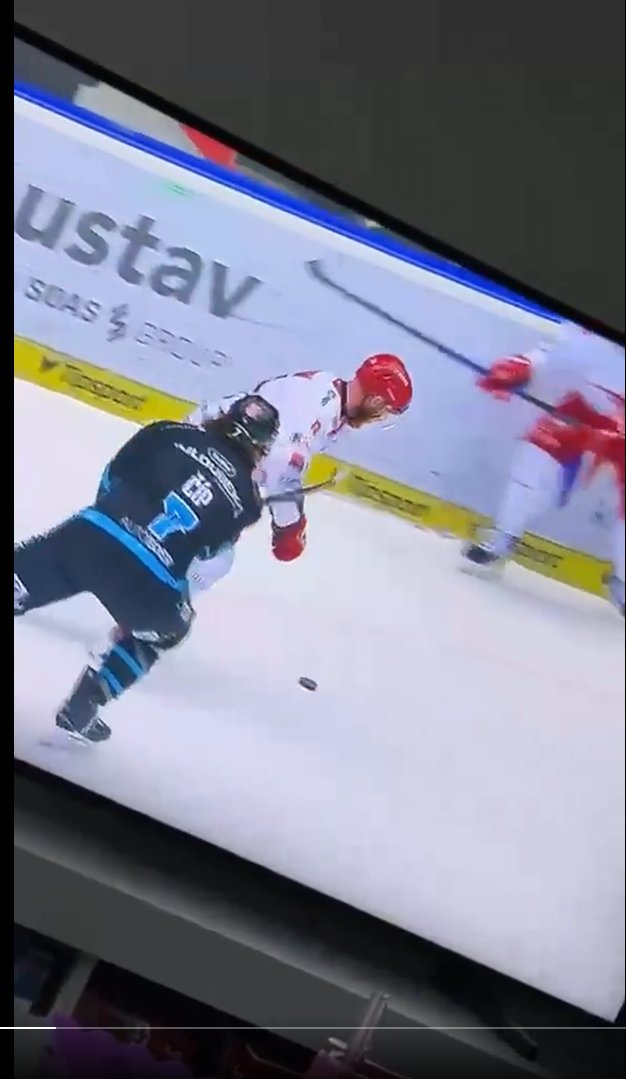 Filip Kovalovsky tweet media