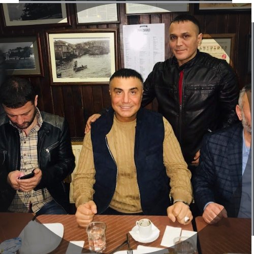 serkangulerSP's tweet photo. Benim bayrağım da sancağım da sensin babam 
Tebessümün yeter ..
@sedat_peker https://t.co/XpzI0rlYK5