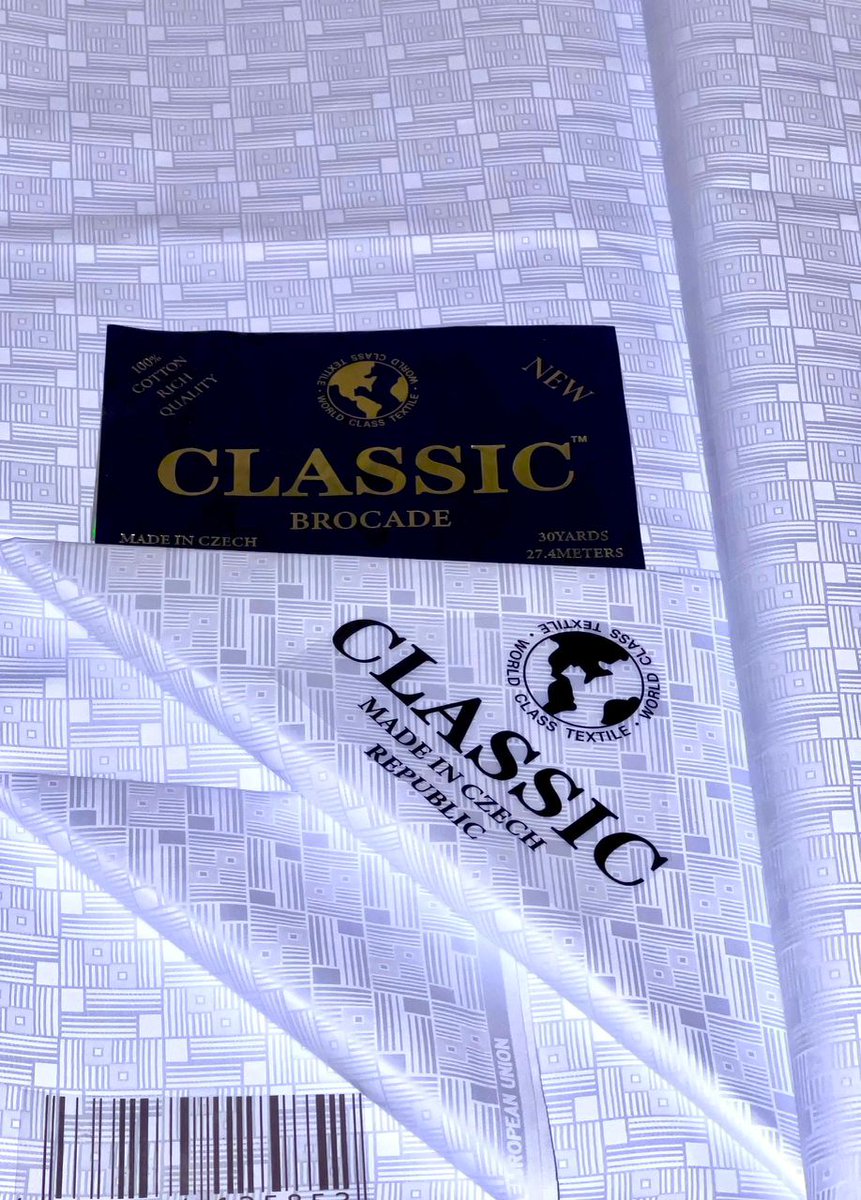 Aliyusa3's tweet photo. *CLASSIC LONDON*
Supreme London textile 
Width: 160CM/M300M
Available in 
At Company Price always💯
*12,000 PER  YARD* https://t.co/3ABE2Y1fxG