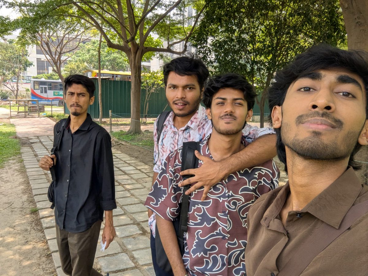 NabilHasan181's tweet photo. bro never hesitates.. https://t.co/rxnZdqBF5d