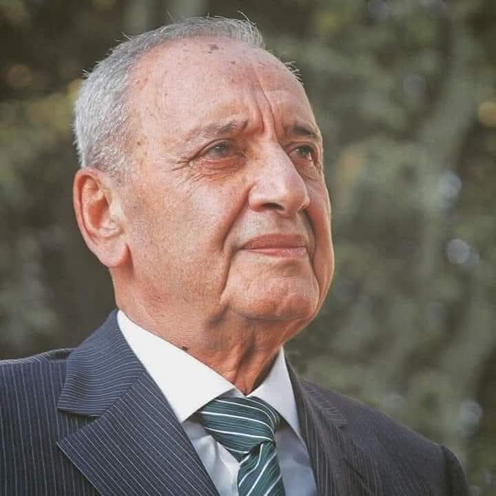 M2psZ6g9TMlfN09's tweet photo. أنتَ كل الأمل منشوف موسى فيك... 💚
#المفدى 💚 https://t.co/UEfJaekYB5