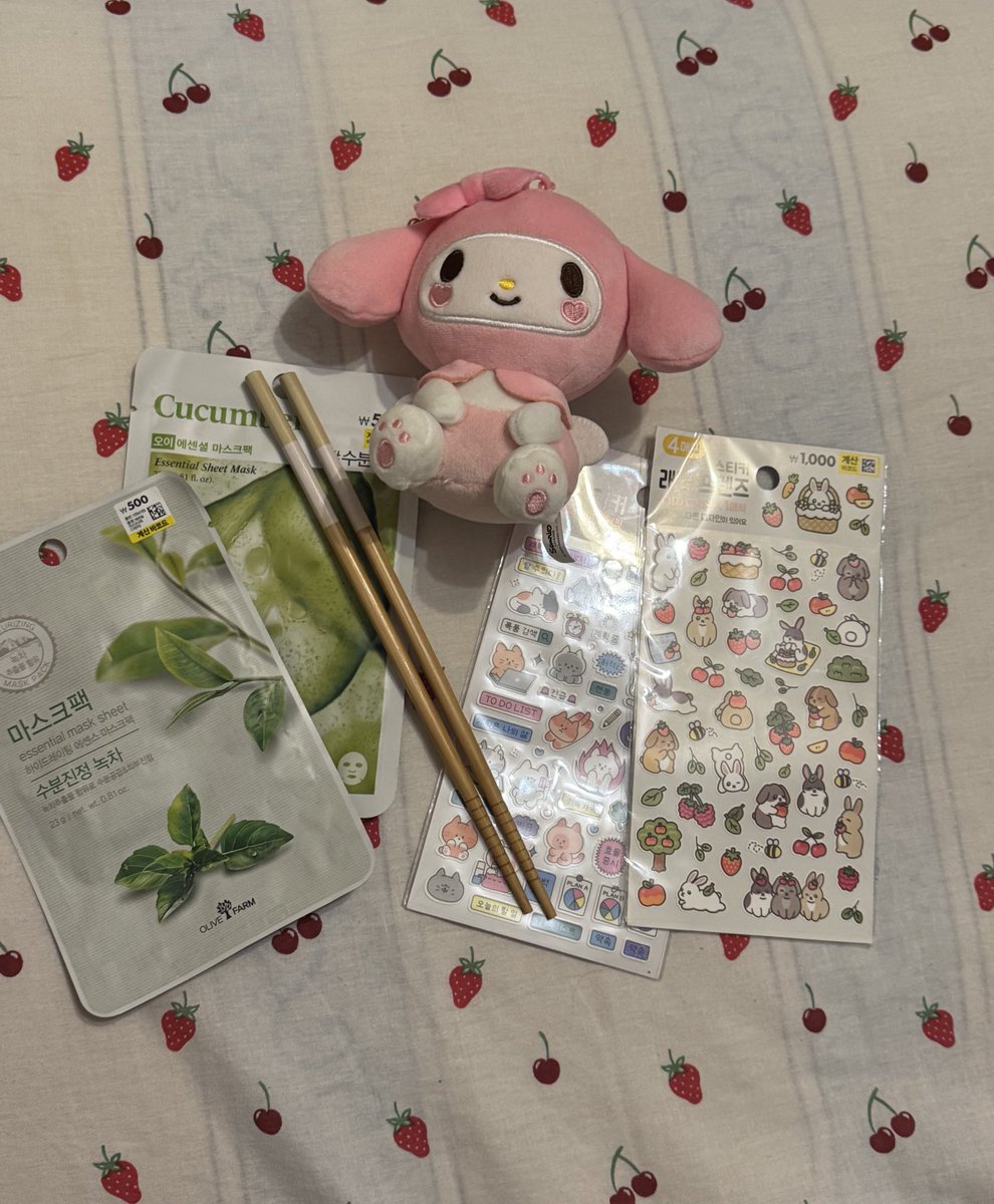 Therese (づ｡◕‿‿◕｡)づ・。 tweet media