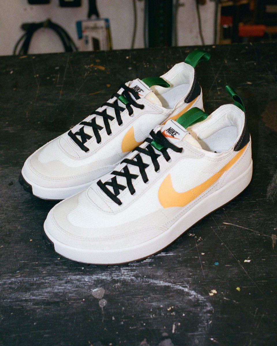 Sneaker News tweet media