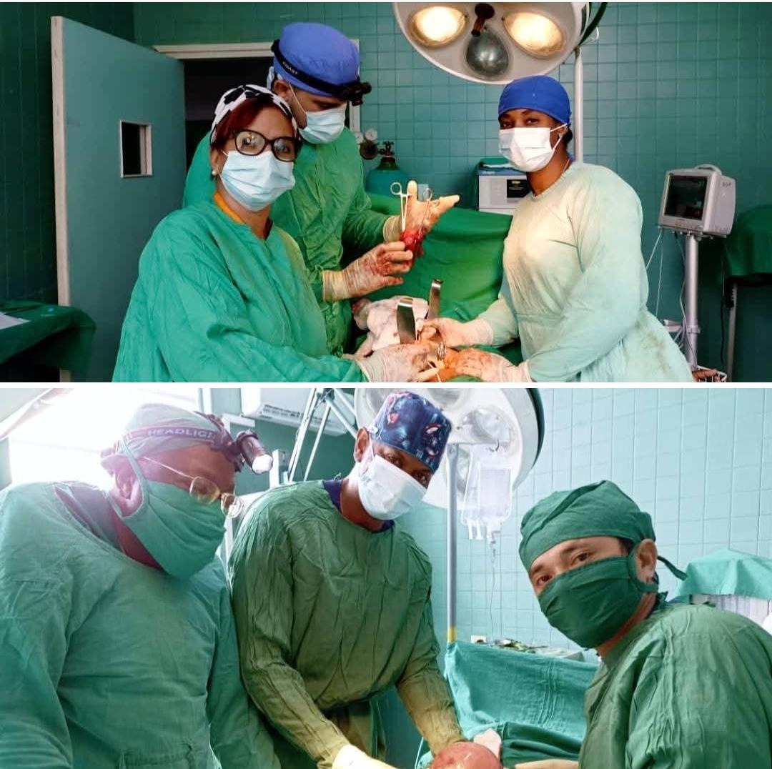 ⭕ Cirugía Ginecológica con los residentes de Cirugía General del 
🏥 Calixto García.

Hospital Ginecobstétrico América Arias continúa siendo epicentro de procederes quirúrgicos de vanguardia que devuelve calidad de vida.

Seguimos fortaleciendo la atención a nuestras pacientes.