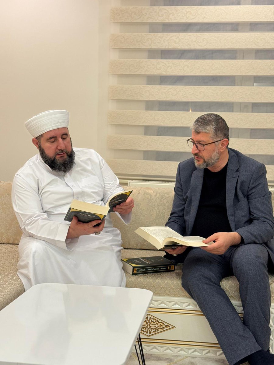 Seyda Feyzullah Konyevi tweet media