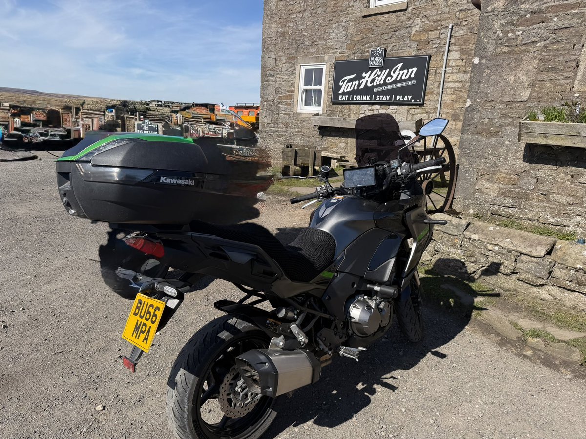 bobmcguire8's tweet image. So much scenery i had to get a bin shot 👍 oh @justchristwo i’ve fixed the DBKL pic 👍 #Kawasaki #Motorbikes