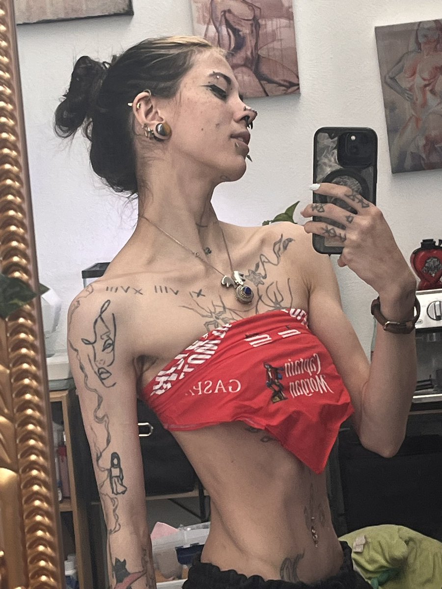 nonpareil69's tweet photo. Good morning pervs ;) https://t.co/EoLT4uu8td