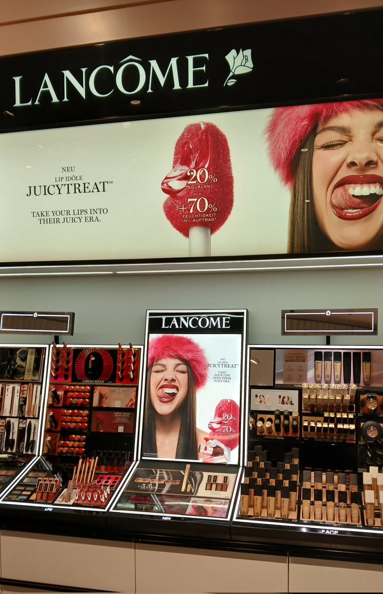 haidee is so in love !! tweet media