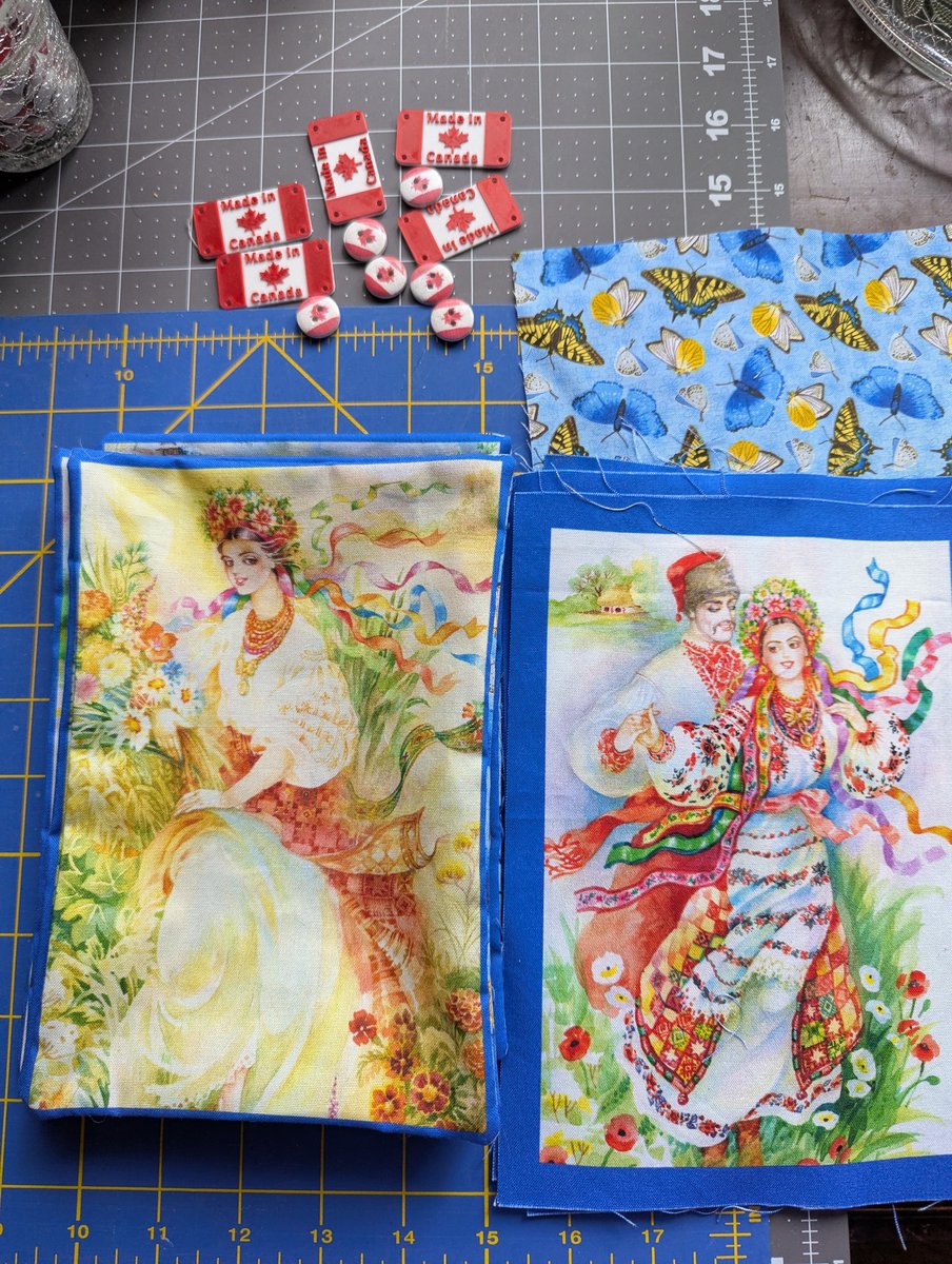 FrozenKnitter ❄⚓🦩 tweet media