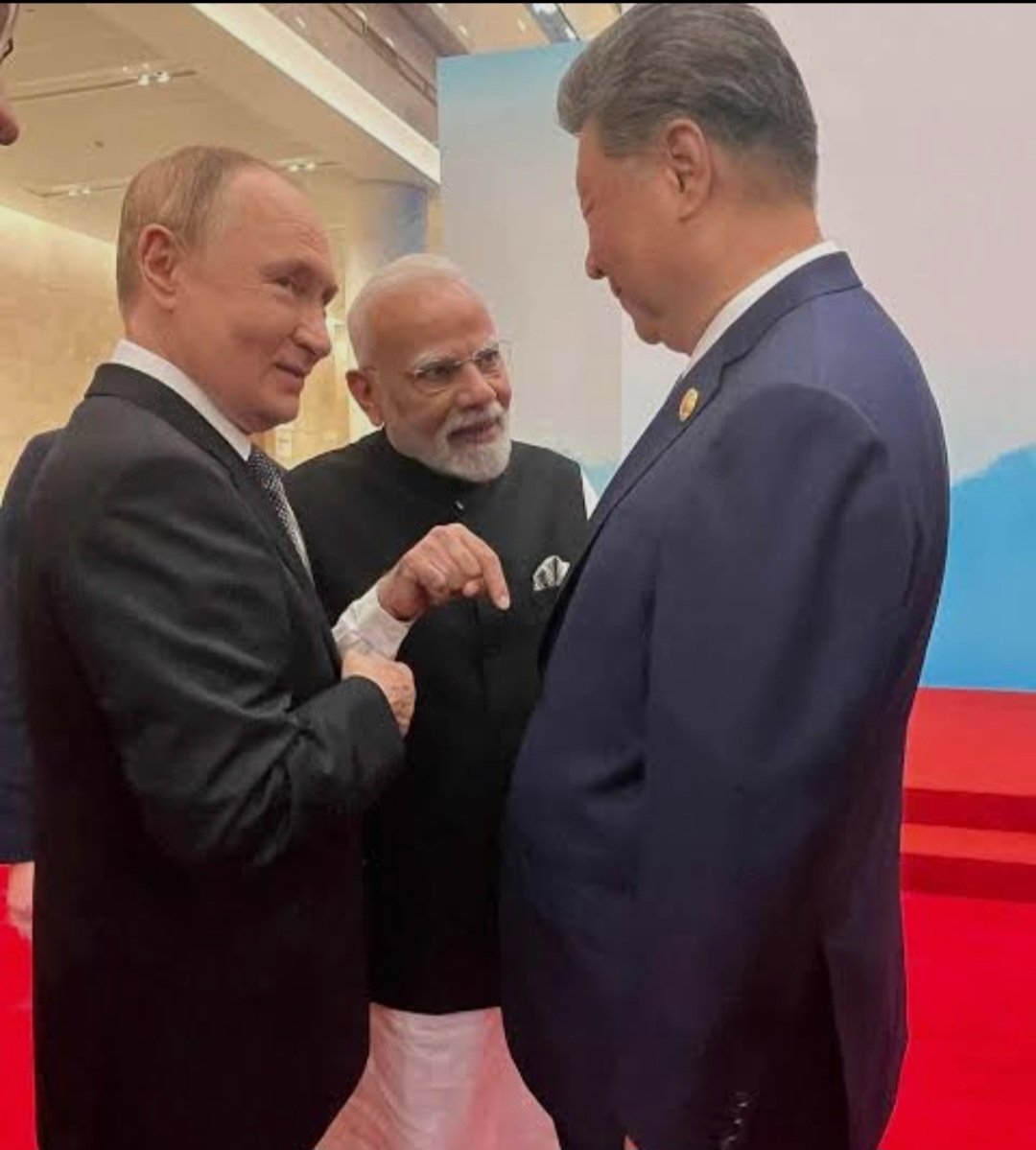 हिमांशु tweet media